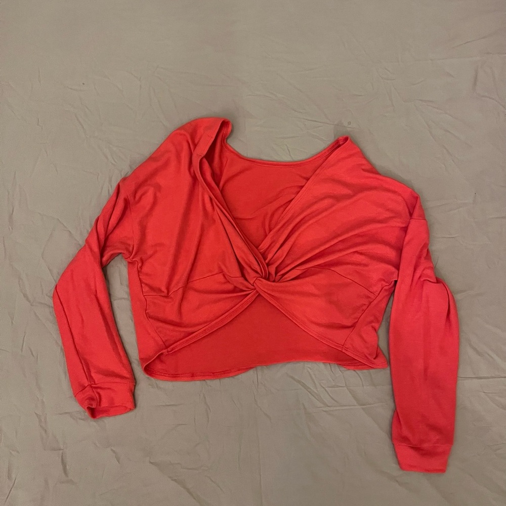 Beyond Yoga Plot Twist Crop Top Sweatshirt